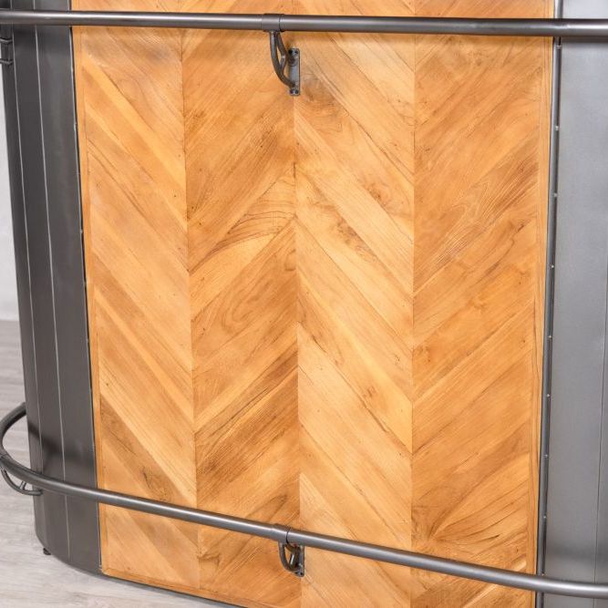 Home Bar Front of House Counter