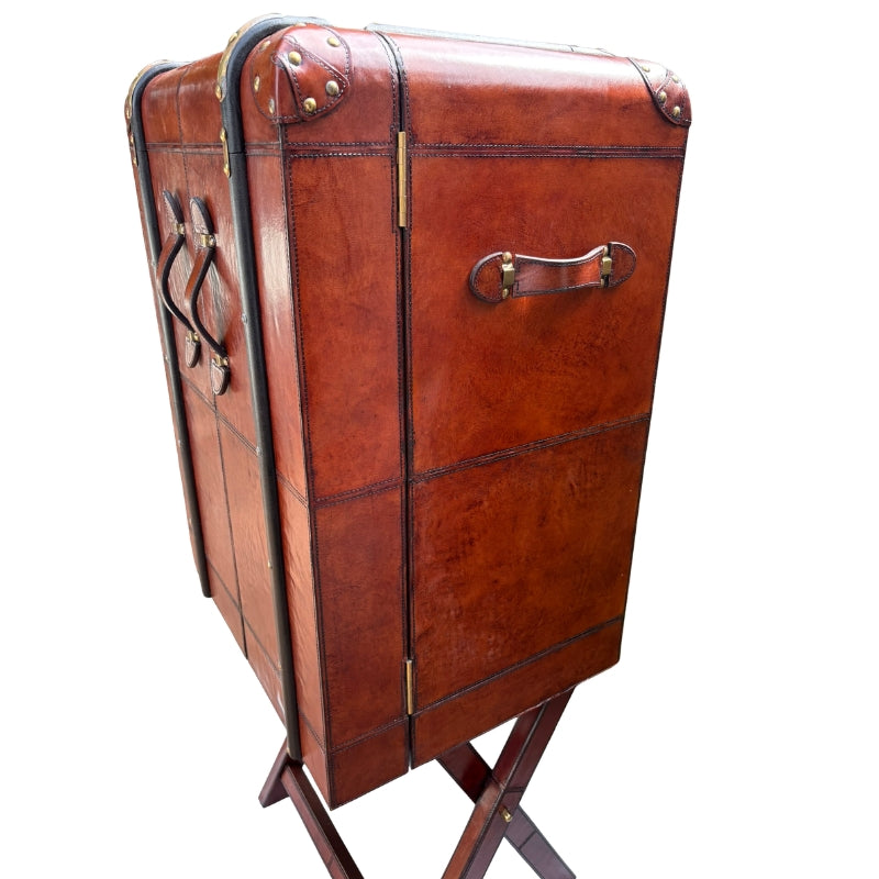 Explorer Trunk Bar Cabinet – Cognac Leather