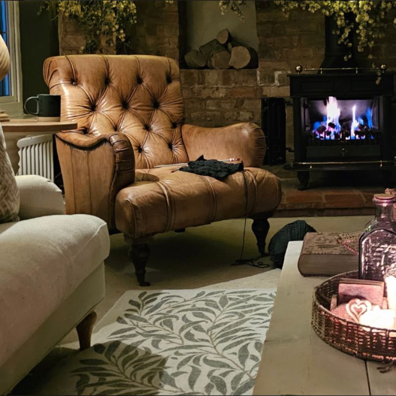 Westminster Buttoned Leather Armchair