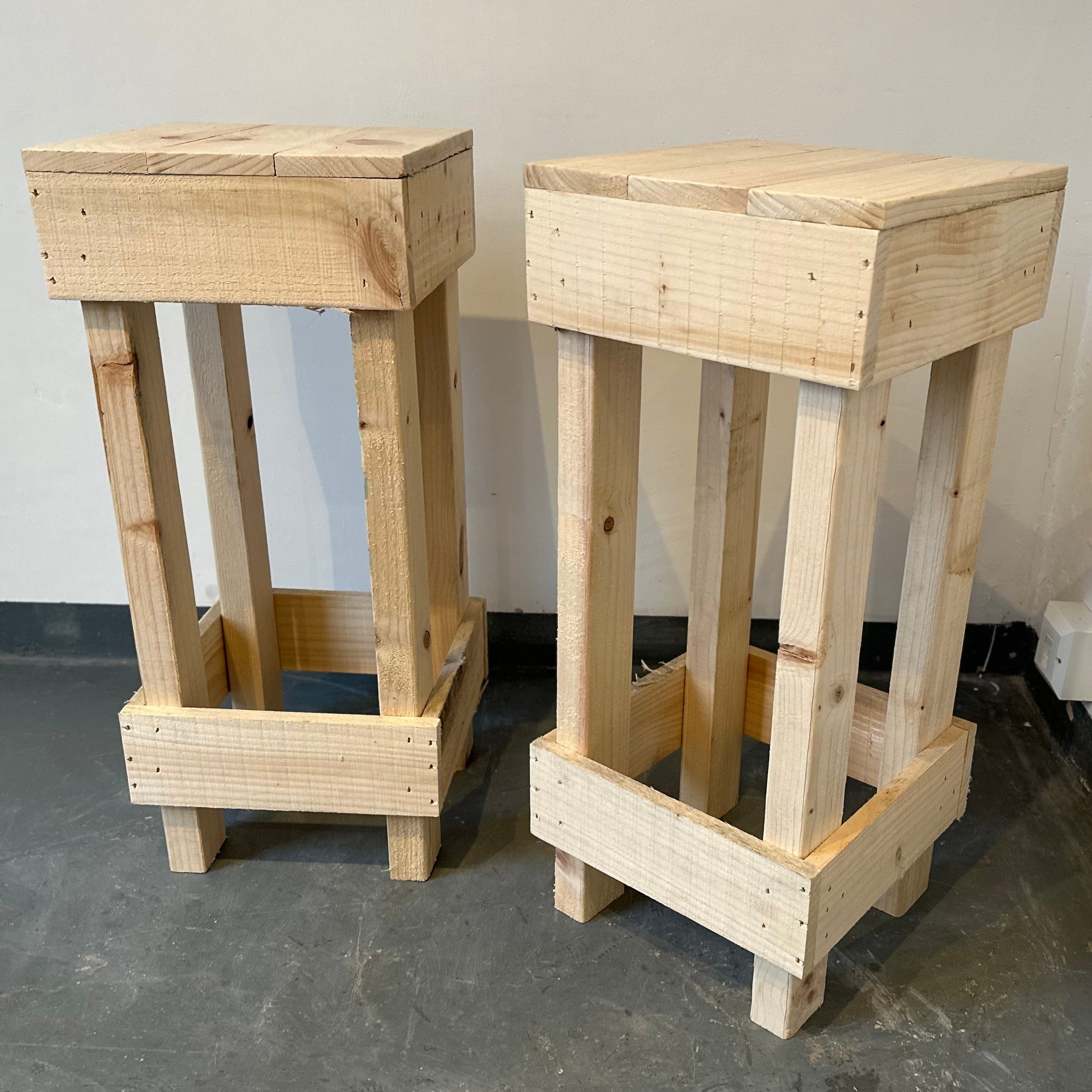 Bar Stools Set of 2 Rustic Wooden Bar Stools