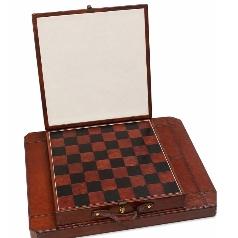 Chess Set Explorer Handcrafted Leather Chess Set – Cognac
