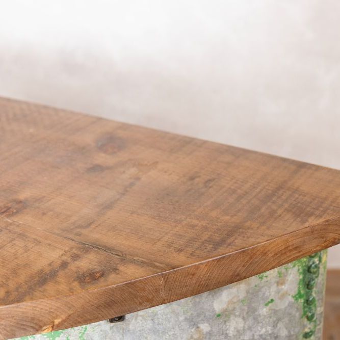 Galvanised Curved Riveted Tank Table