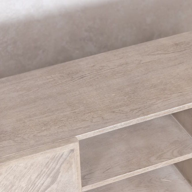 Tiverton Oak TV Unit Range