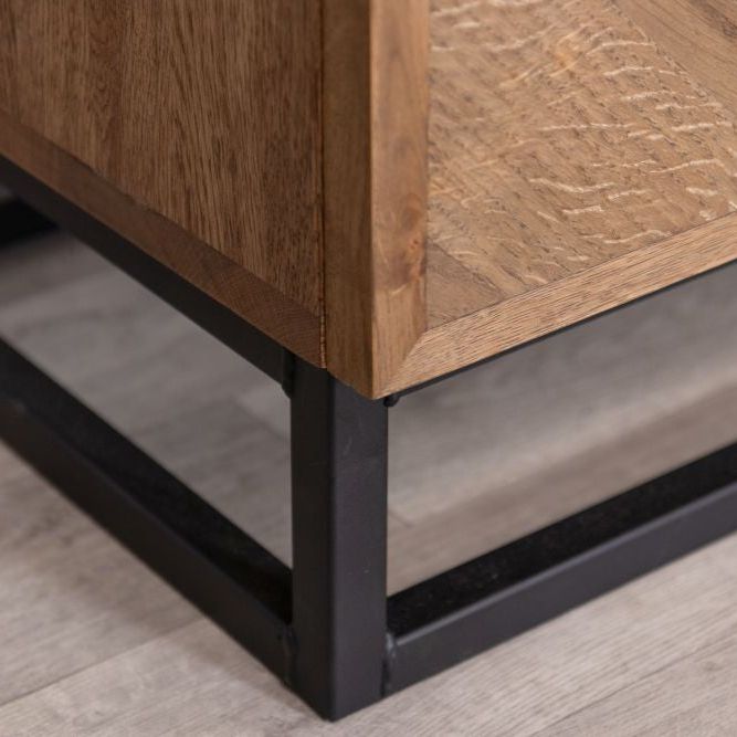 Tiverton Oak TV Unit Range