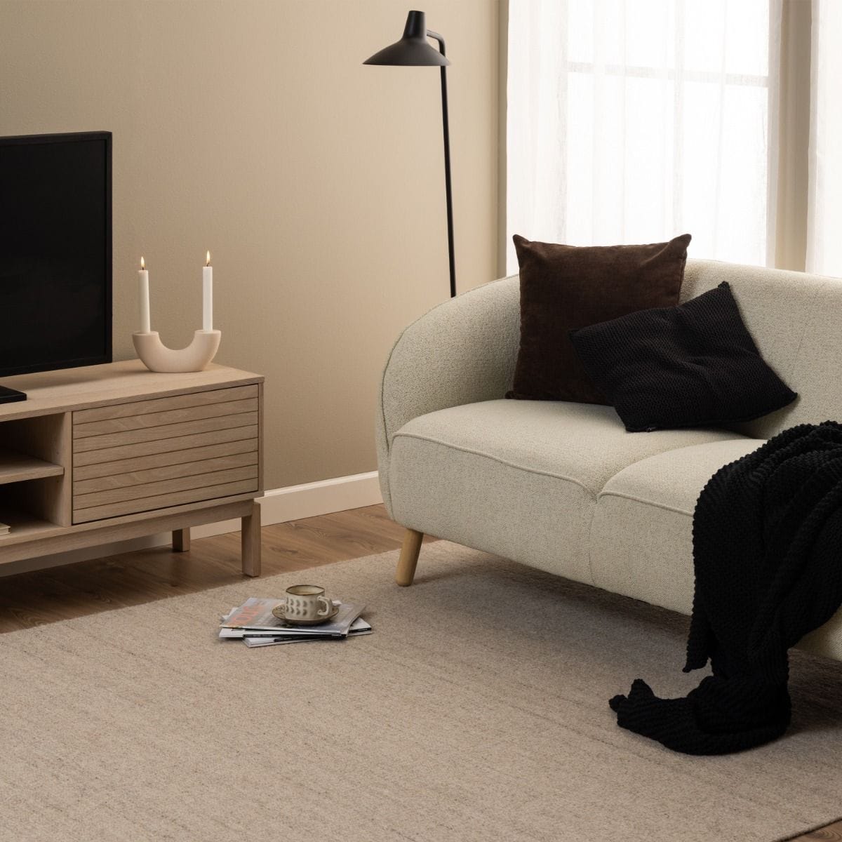 TV Unit Linley 2 Door TV Unit in White Oak
