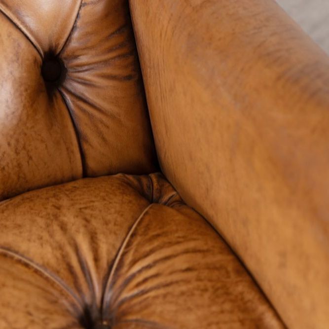 Westminster Buttoned Leather Armchair