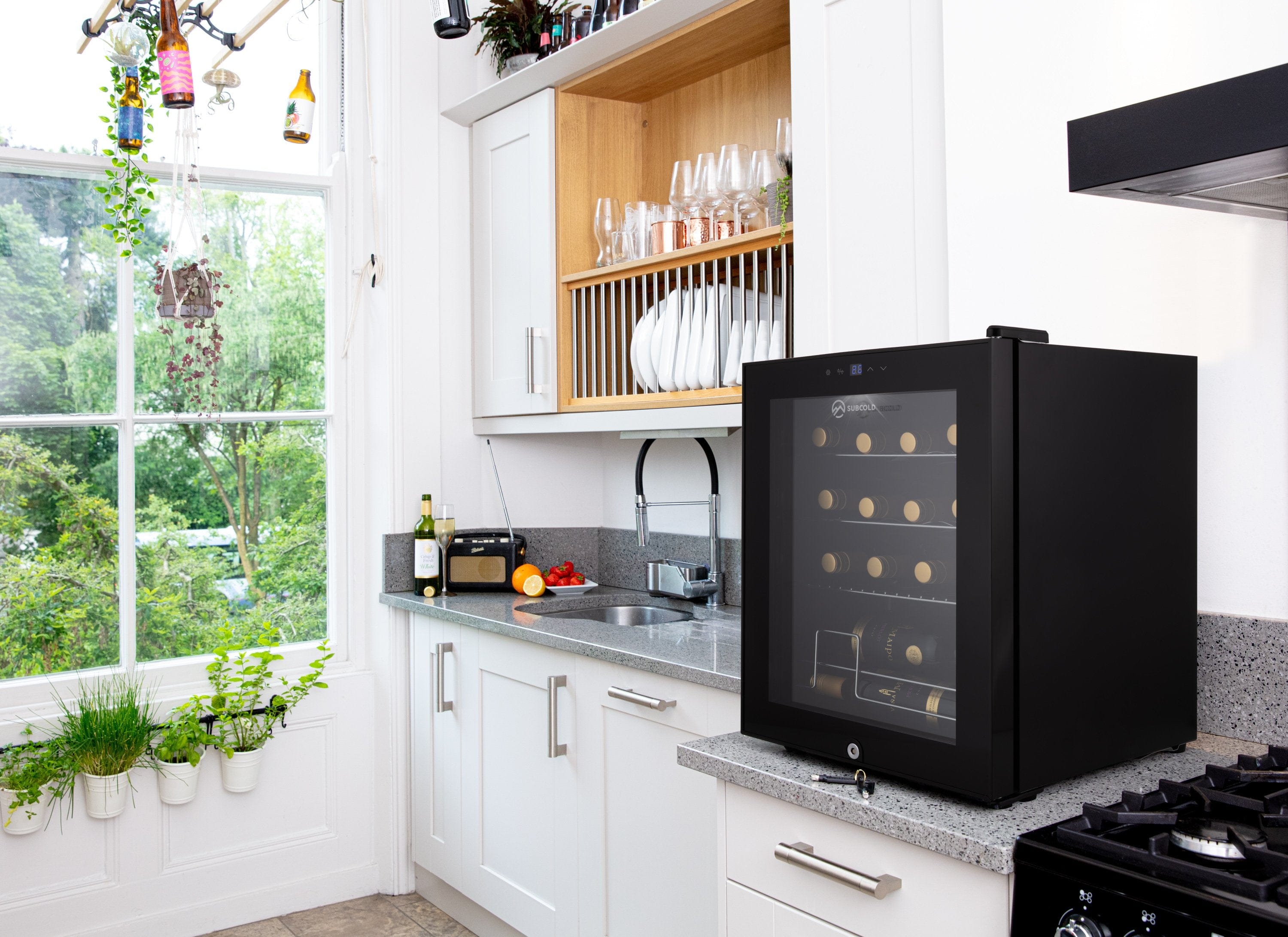 Wine Fridge Subcold Viva16 LED Wine Cooler